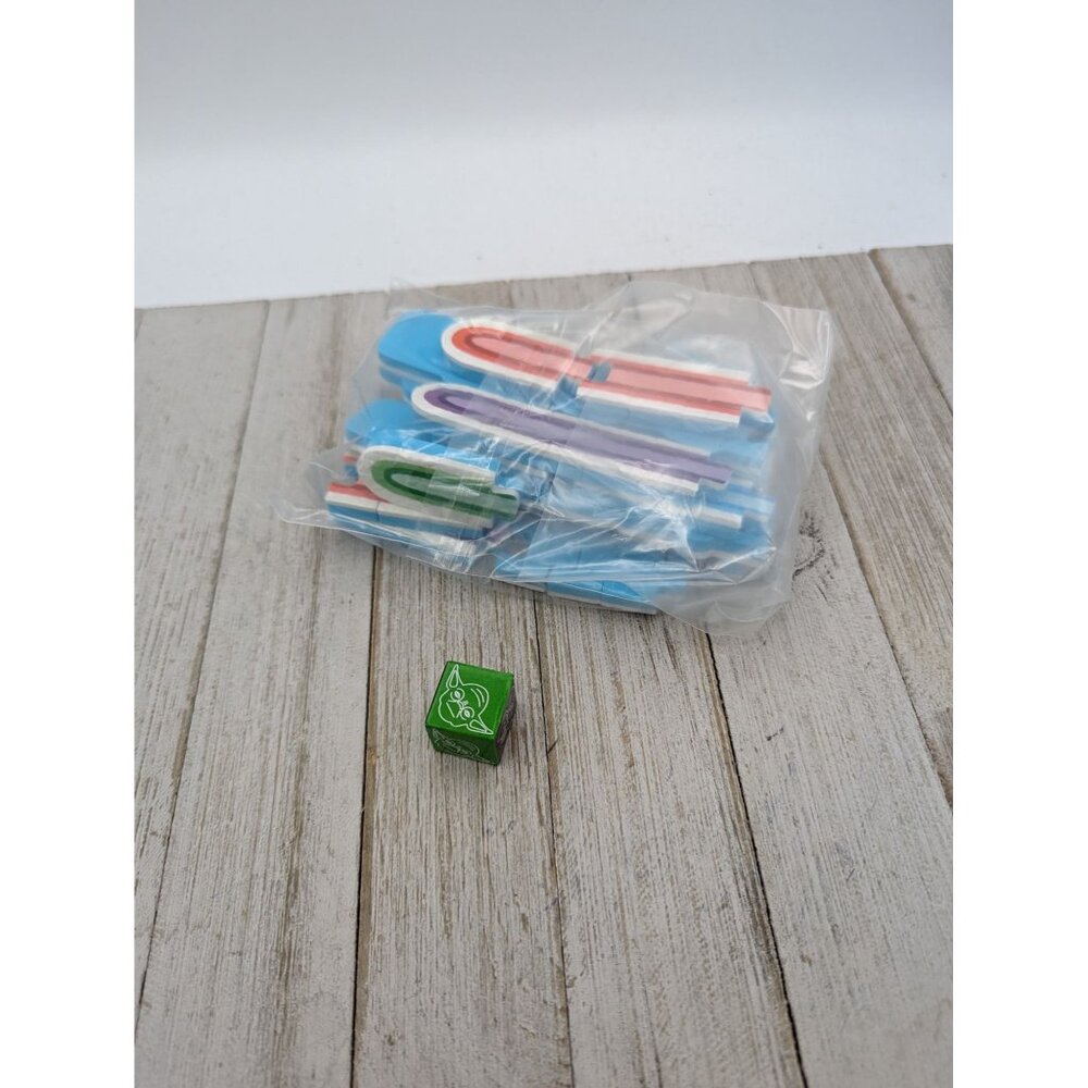 Disney Star Wars TRIVIA BOARD GAME Replacement Lightsabers Dice